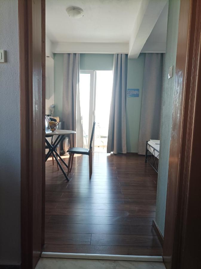 Beachfront Apartment Rethimnon Buitenkant foto